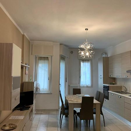Apartamento A 10 Minuti Di Metro Dal Centro Turín Exterior foto