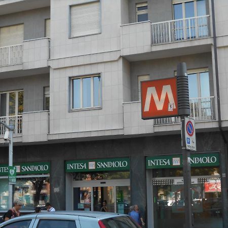 Apartamento A 10 Minuti Di Metro Dal Centro Turín Exterior foto